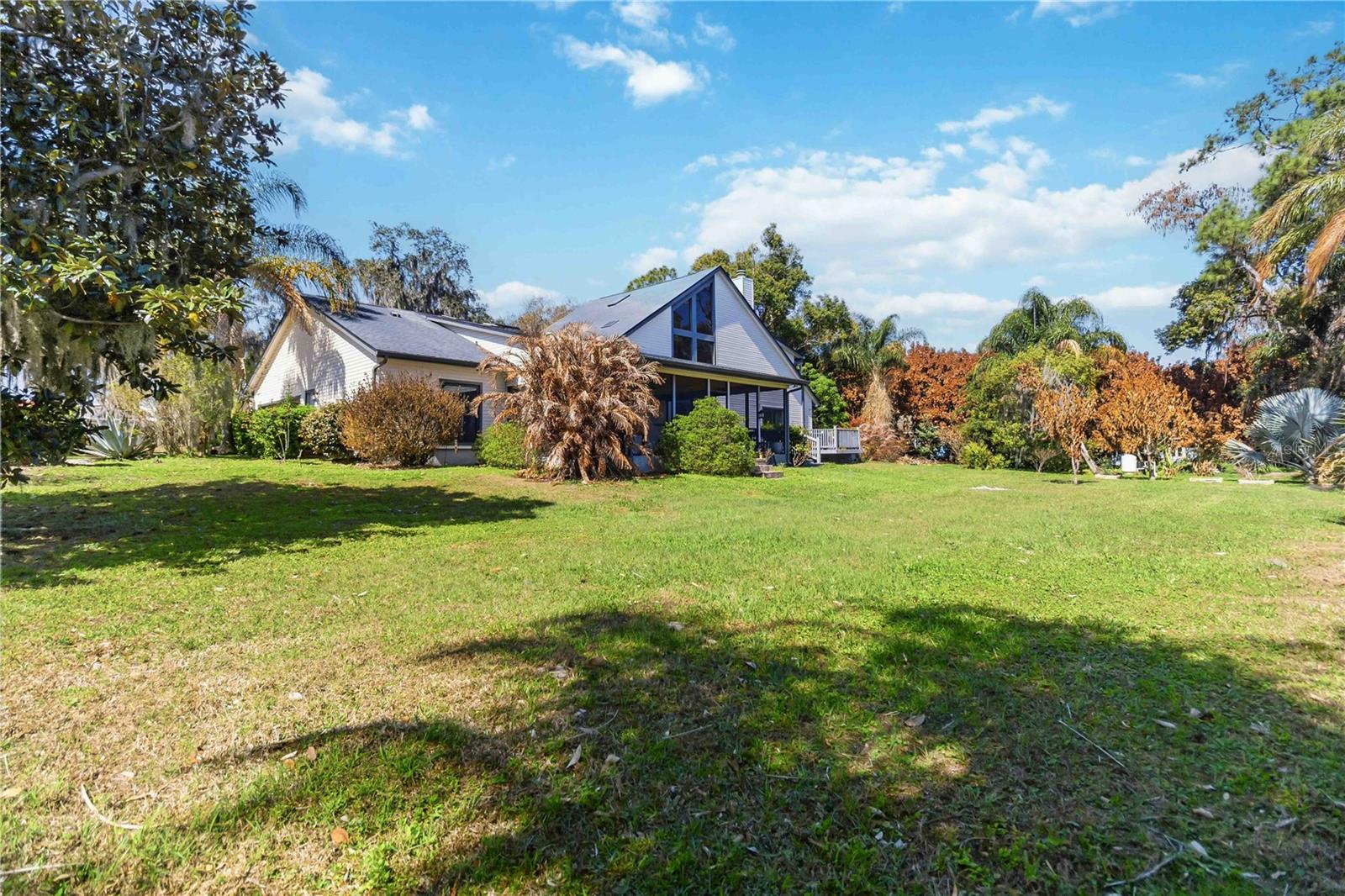 LAKE WILLIS CAMPS - Residential