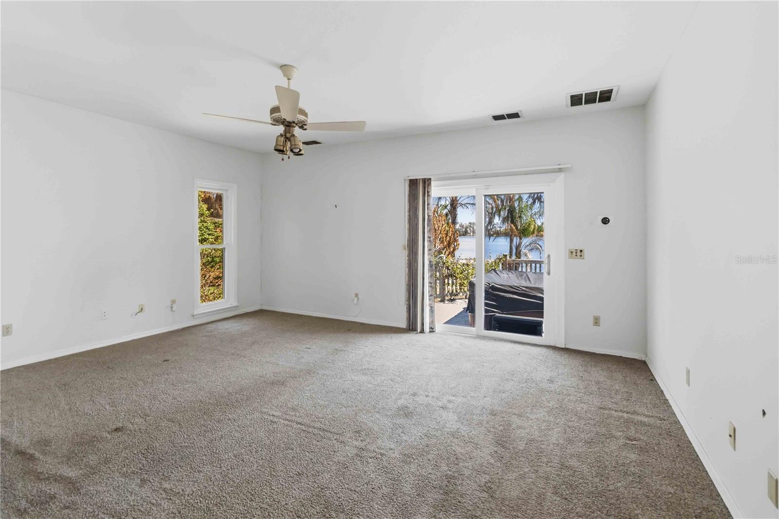 LAKE WILLIS CAMPS - Residential