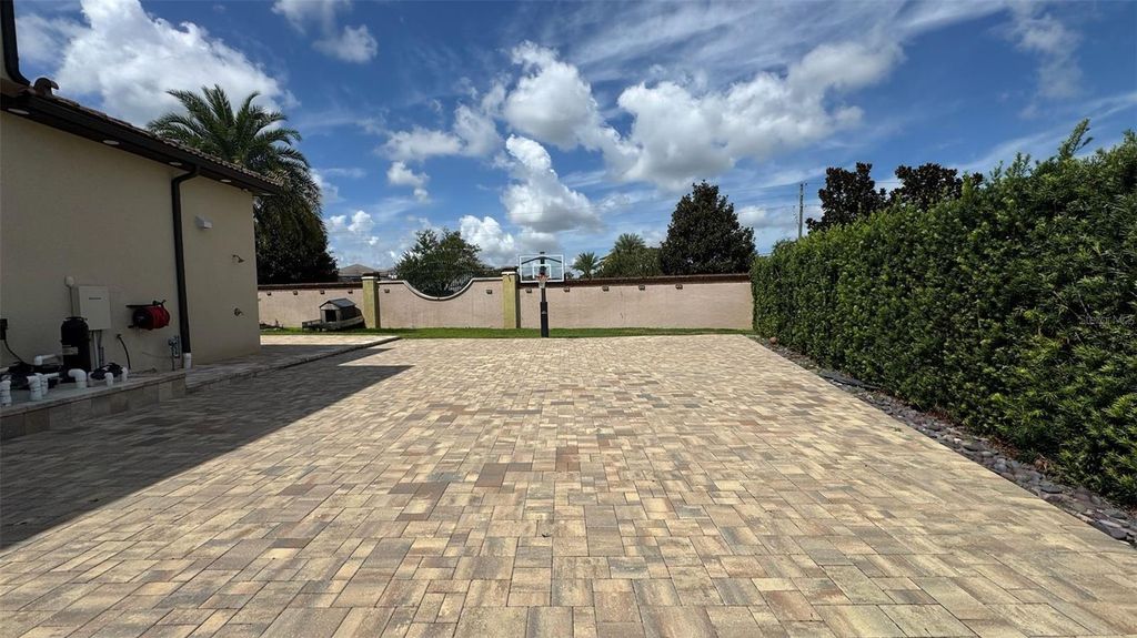 Photo of 4303 Isabella Circle, Windermere, FL 34786 (MLS # O6348386)