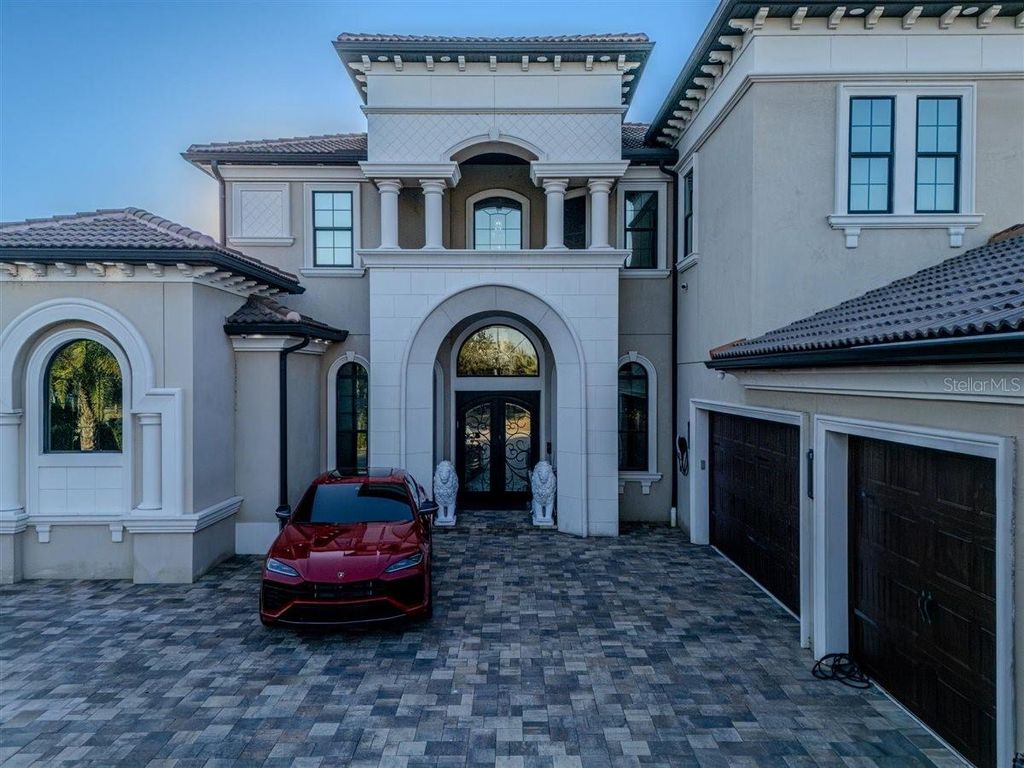 Photo of 4303 Isabella Circle, Windermere, FL 34786 (MLS # O6348386)