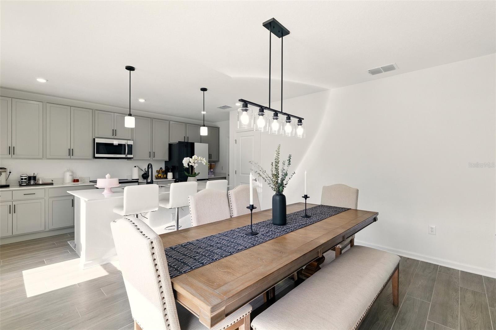 RANCHES/LK MCLEOD I - Residential