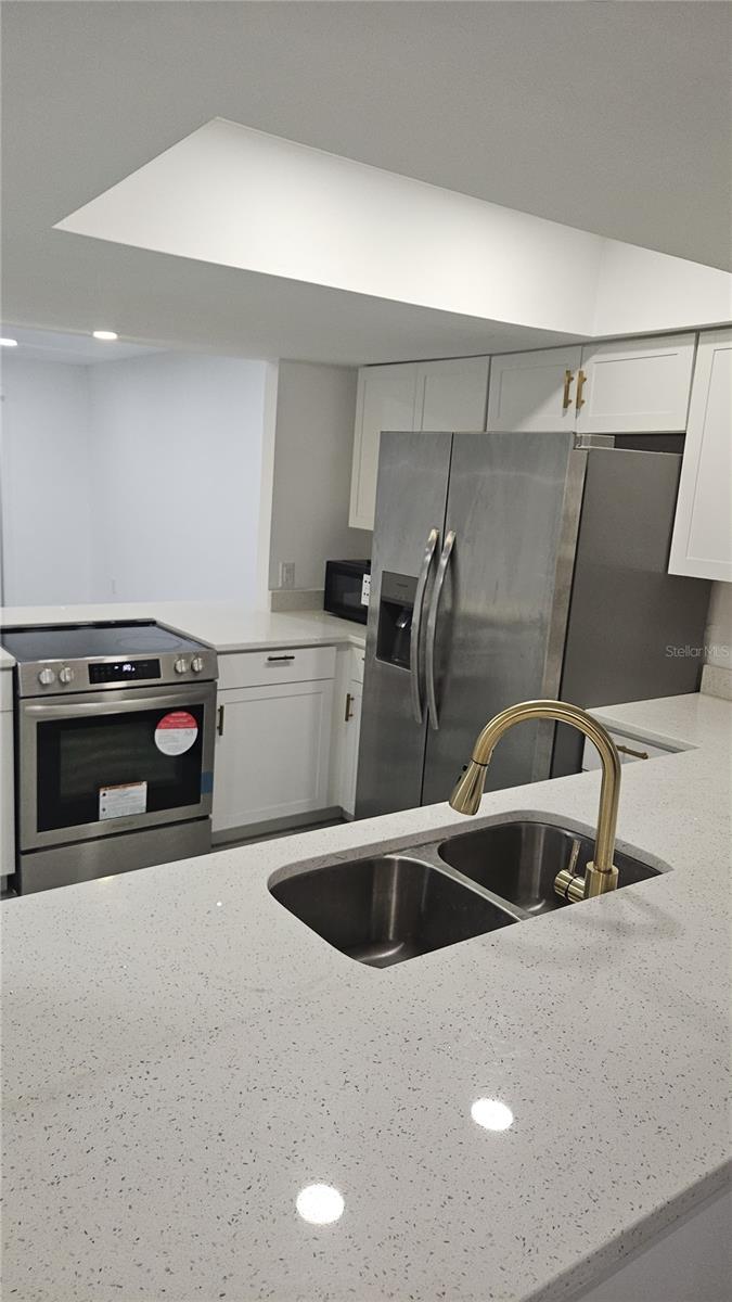 CASA DEL SOL CONDO VILLAGE PH 02 - Residential