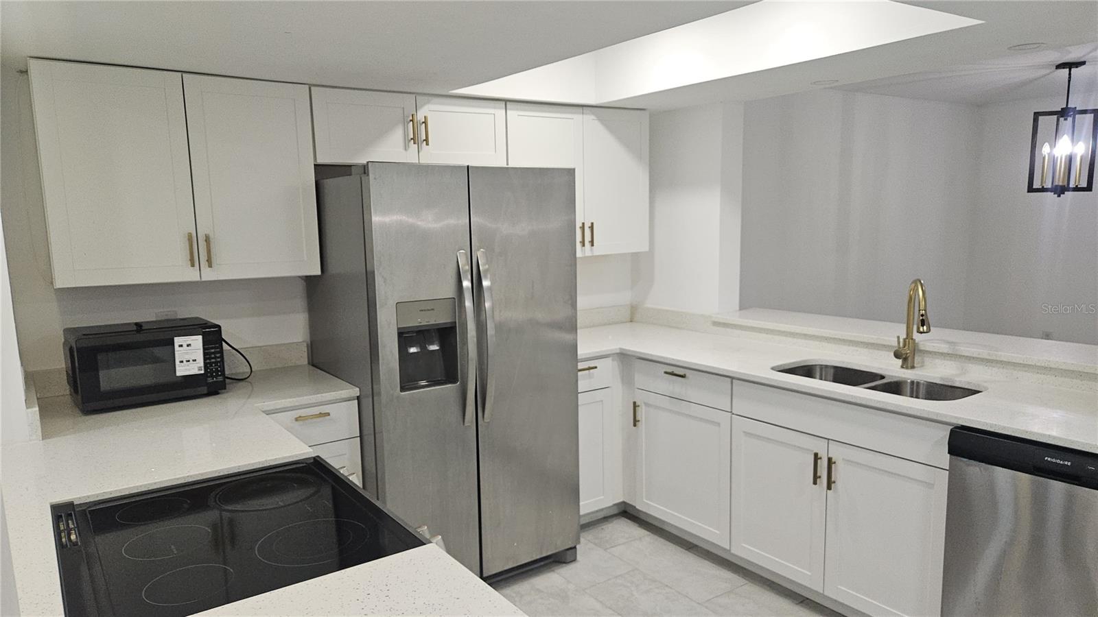 CASA DEL SOL CONDO VILLAGE PH 02 - Residential