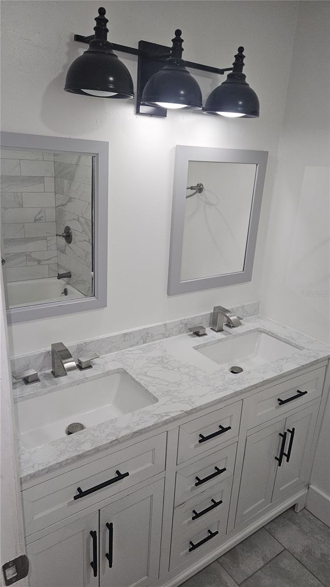 CASA DEL SOL CONDO VILLAGE PH 02 - Residential