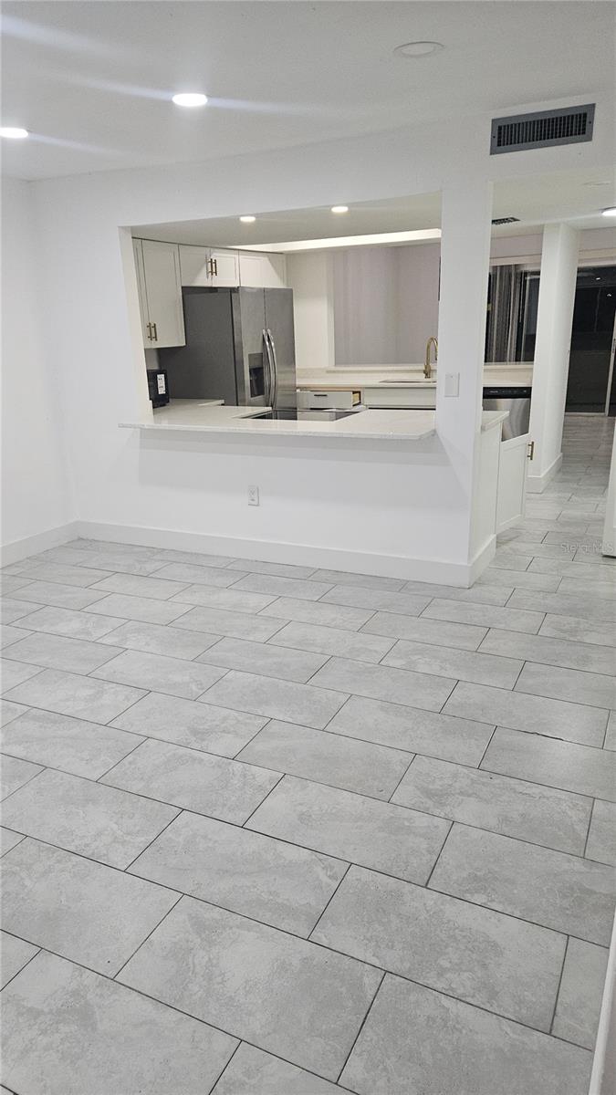 CASA DEL SOL CONDO VILLAGE PH 02 - Residential