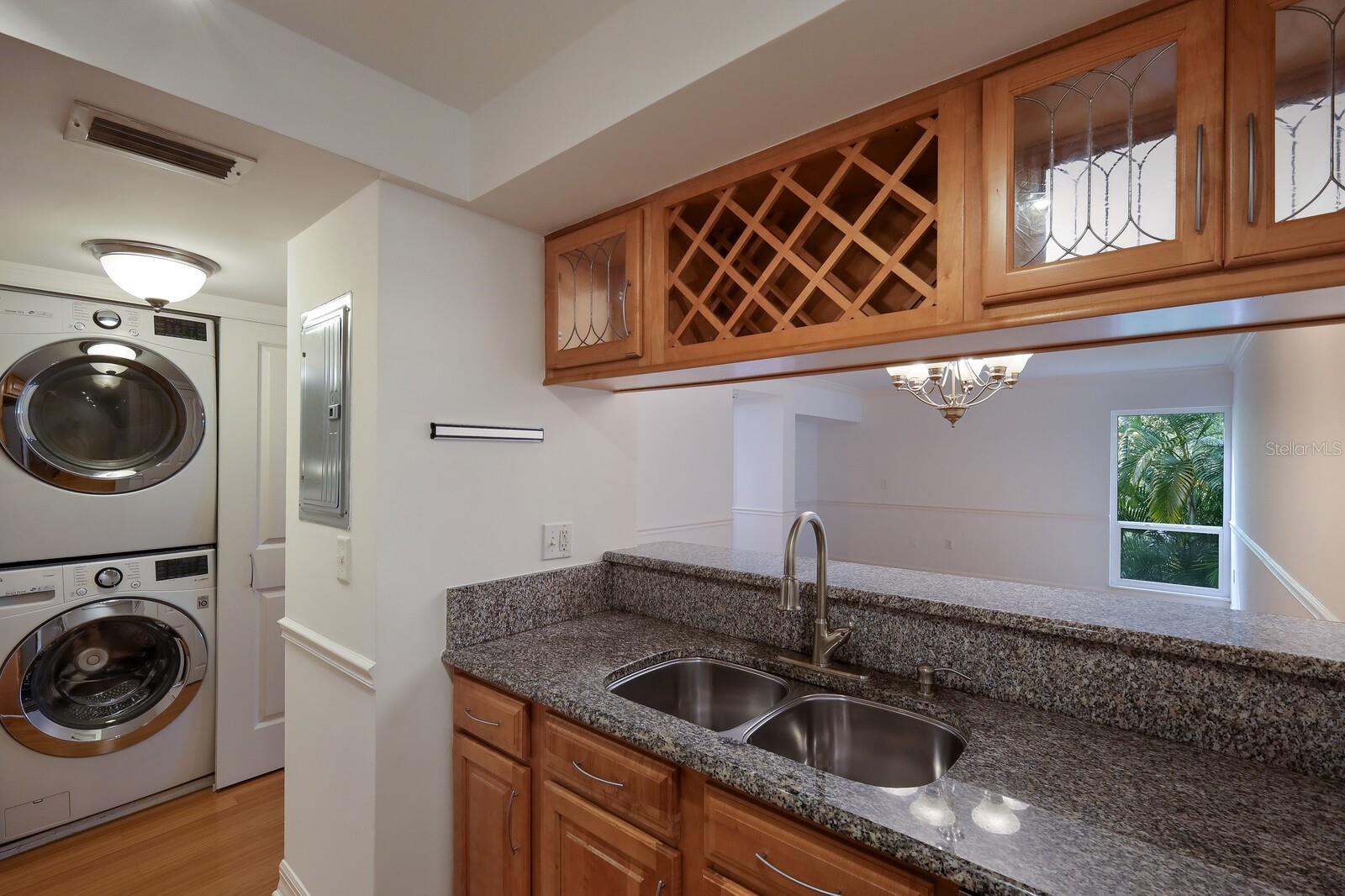 BURNS COURT ENCLAVE - Residential