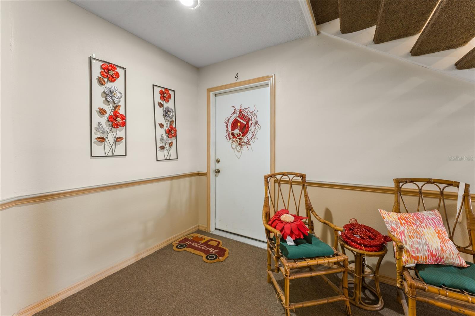 5300 DOVER VILLAGE LANE 4