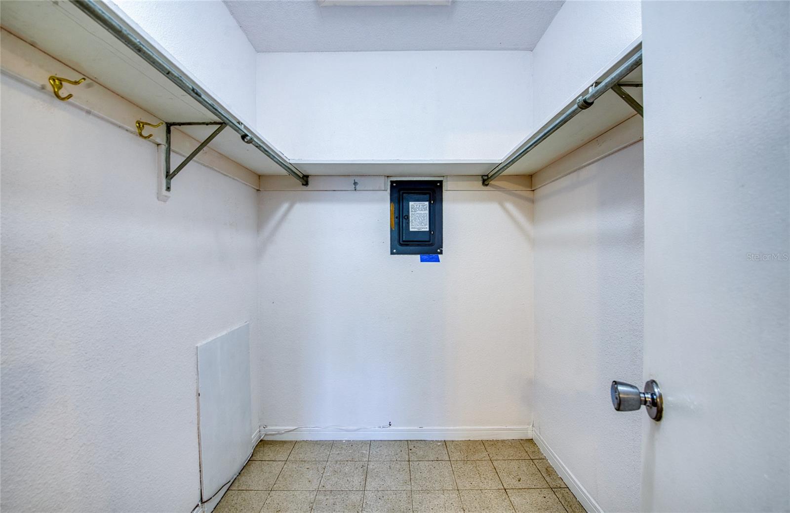 SEMINOLE GARDEN APTS CO-OP - Residential