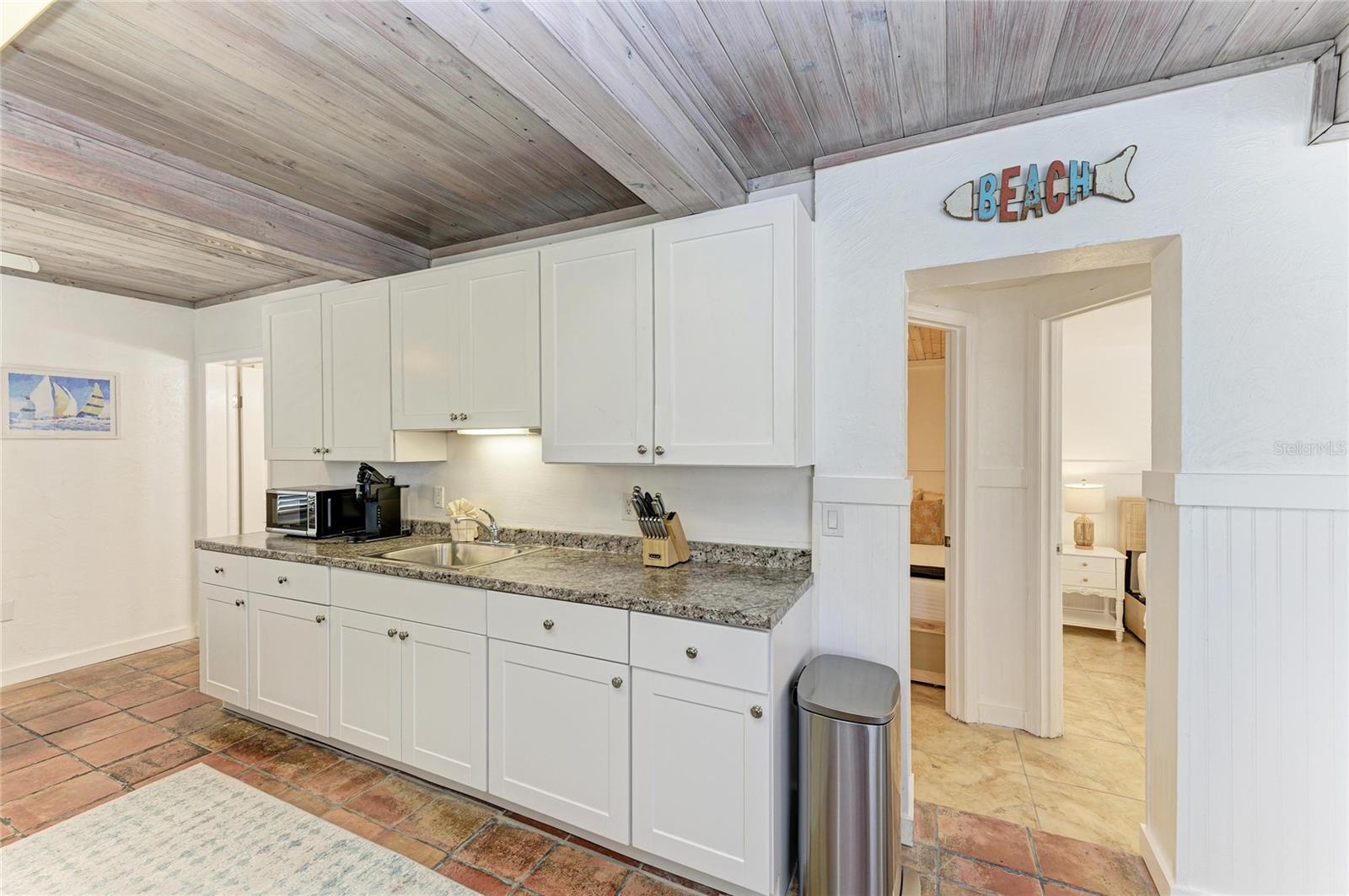 PELICAN PERCH - Residential