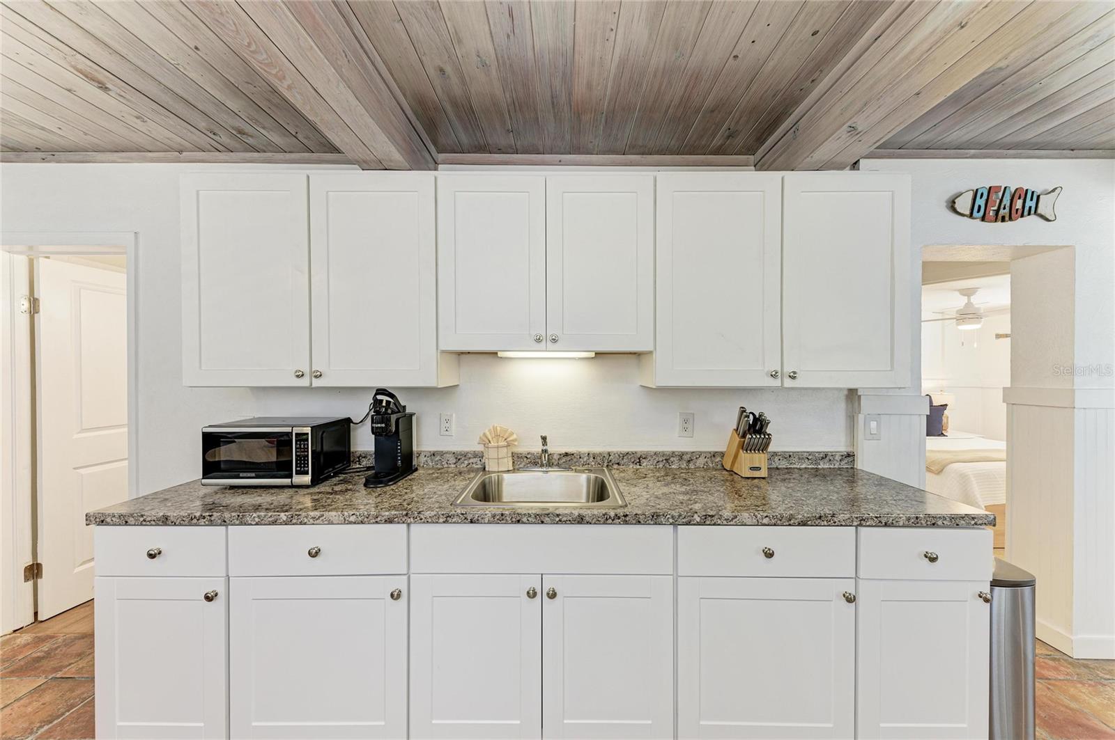 PELICAN PERCH - Residential