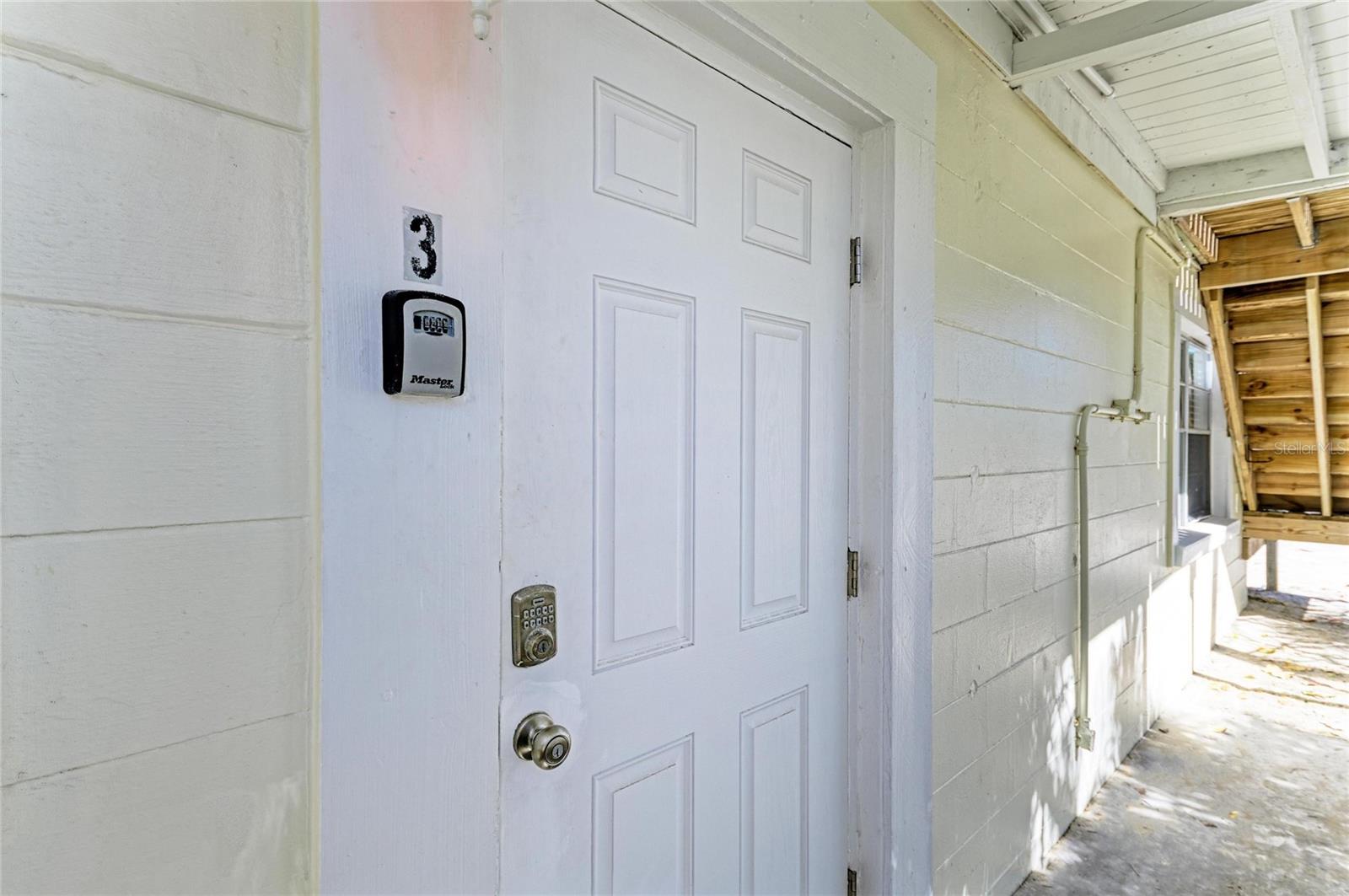 PELICAN PERCH - Residential