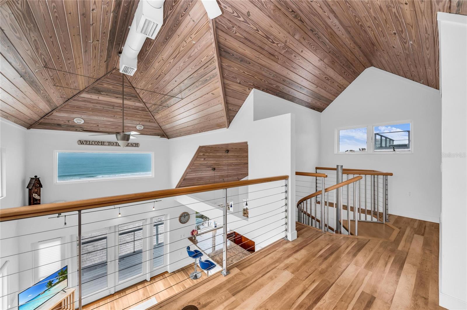 PELICAN PERCH - Residential