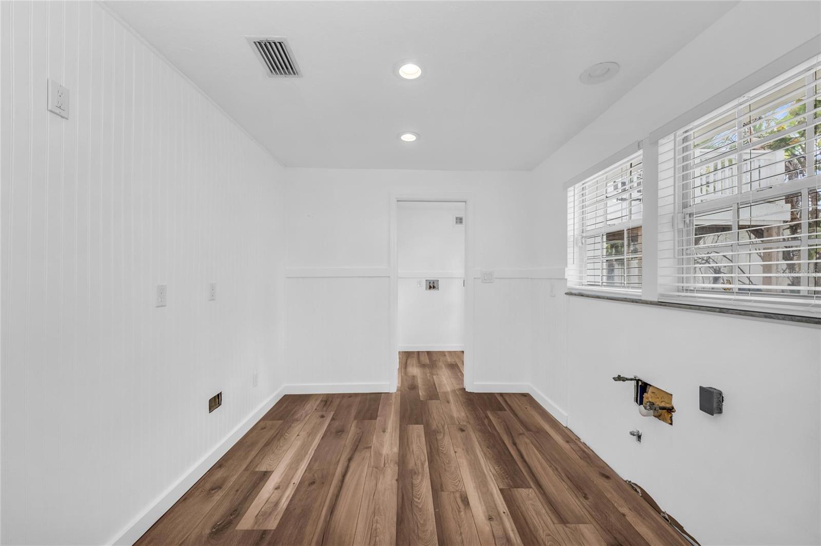 PELICAN PERCH - Residential