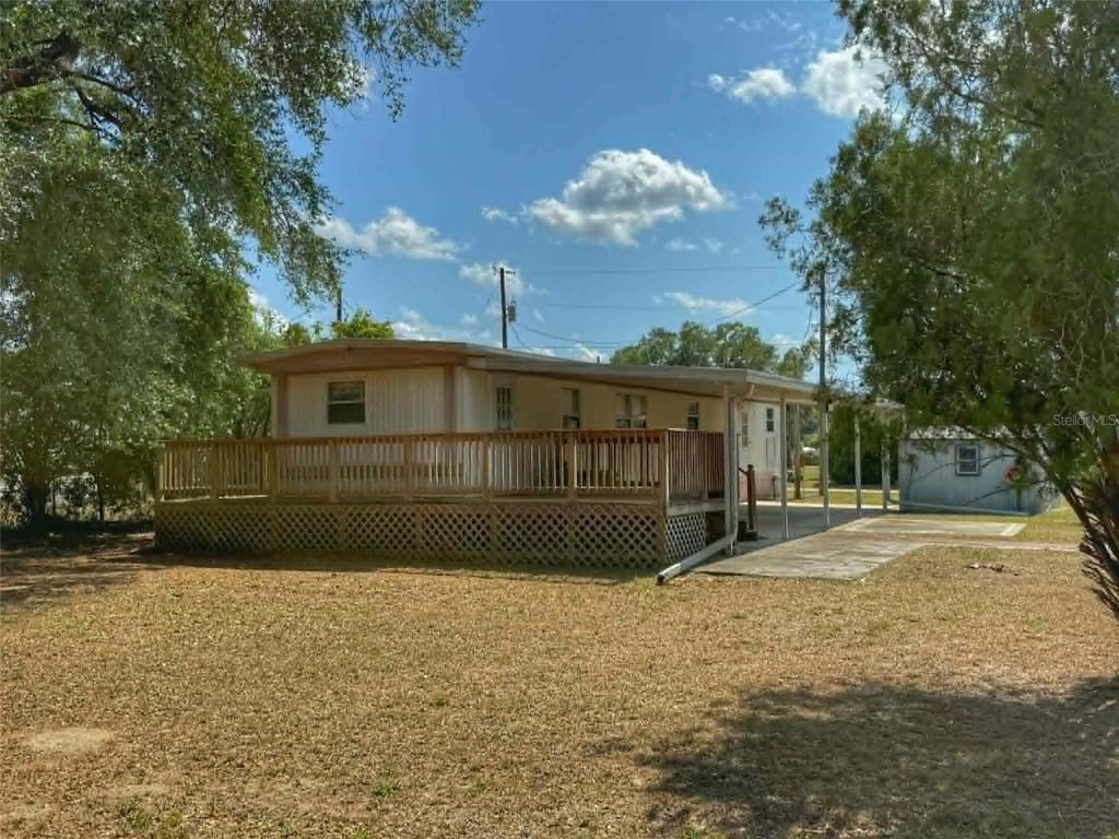 Photo of 13351 NE 19th Avenue, Trenton, FL 32693 (MLS # GC539978)