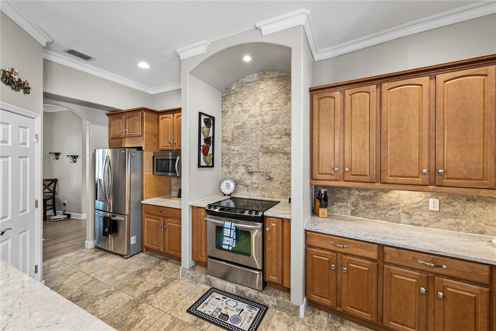 TAMPA HIGHLANDS UNREC SUB - Residential