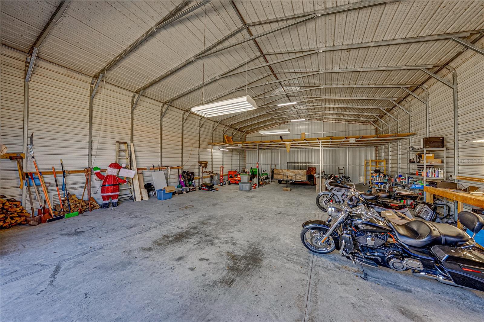 TAMPA HIGHLANDS UNREC SUB - Residential