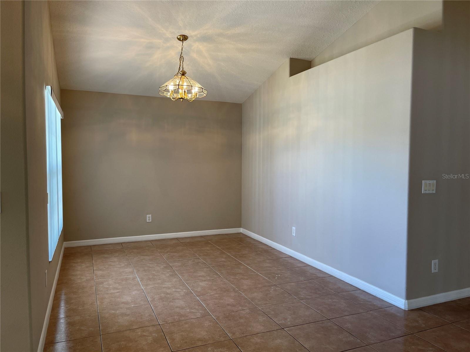 3017 ROLLMAN ROAD