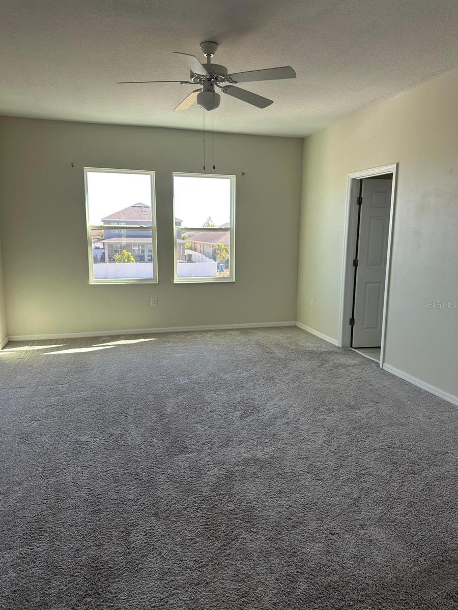 HIGHLAND MDWS PH III - Residential Lease