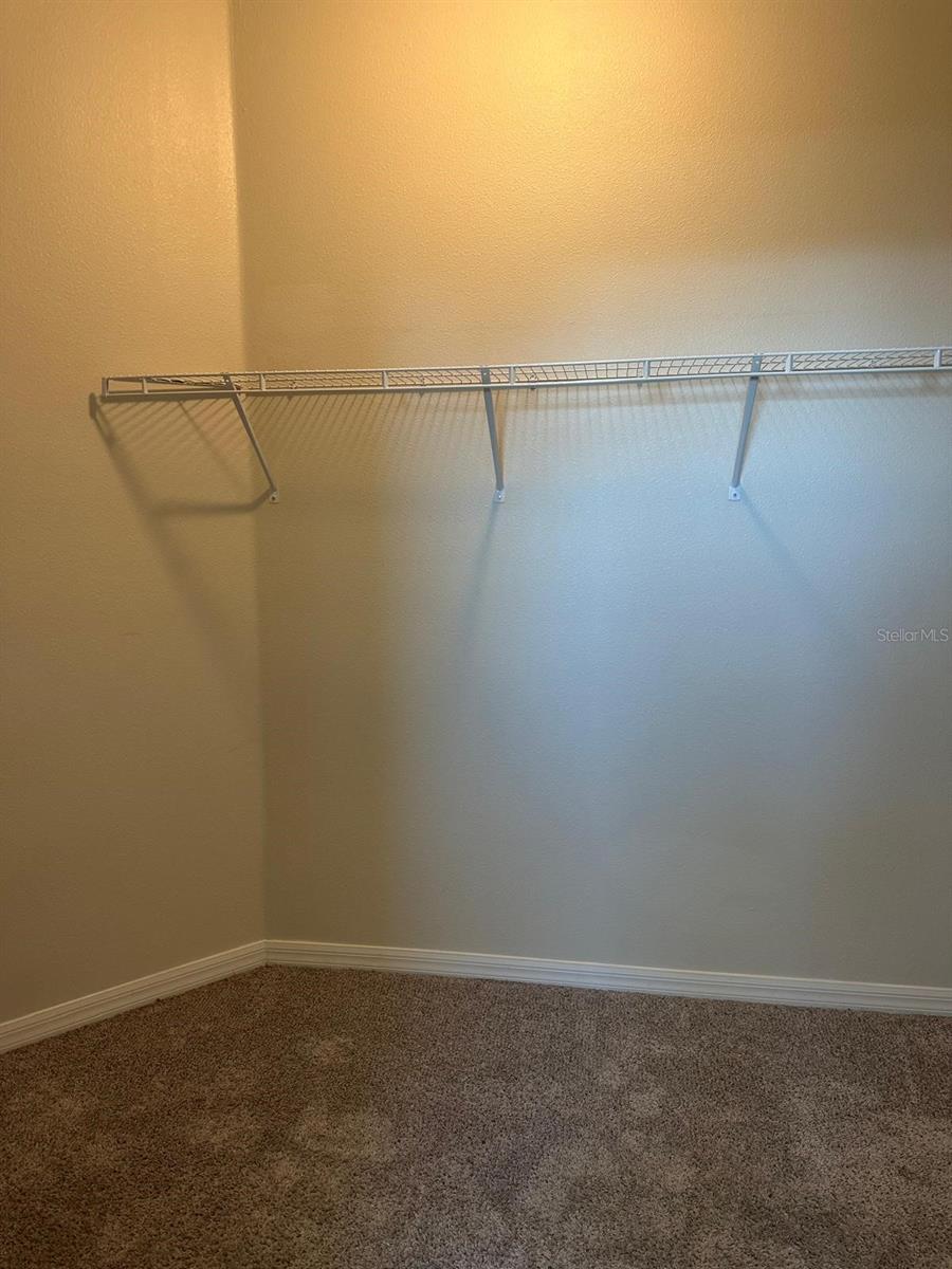 HIGHLAND MDWS PH III - Residential Lease