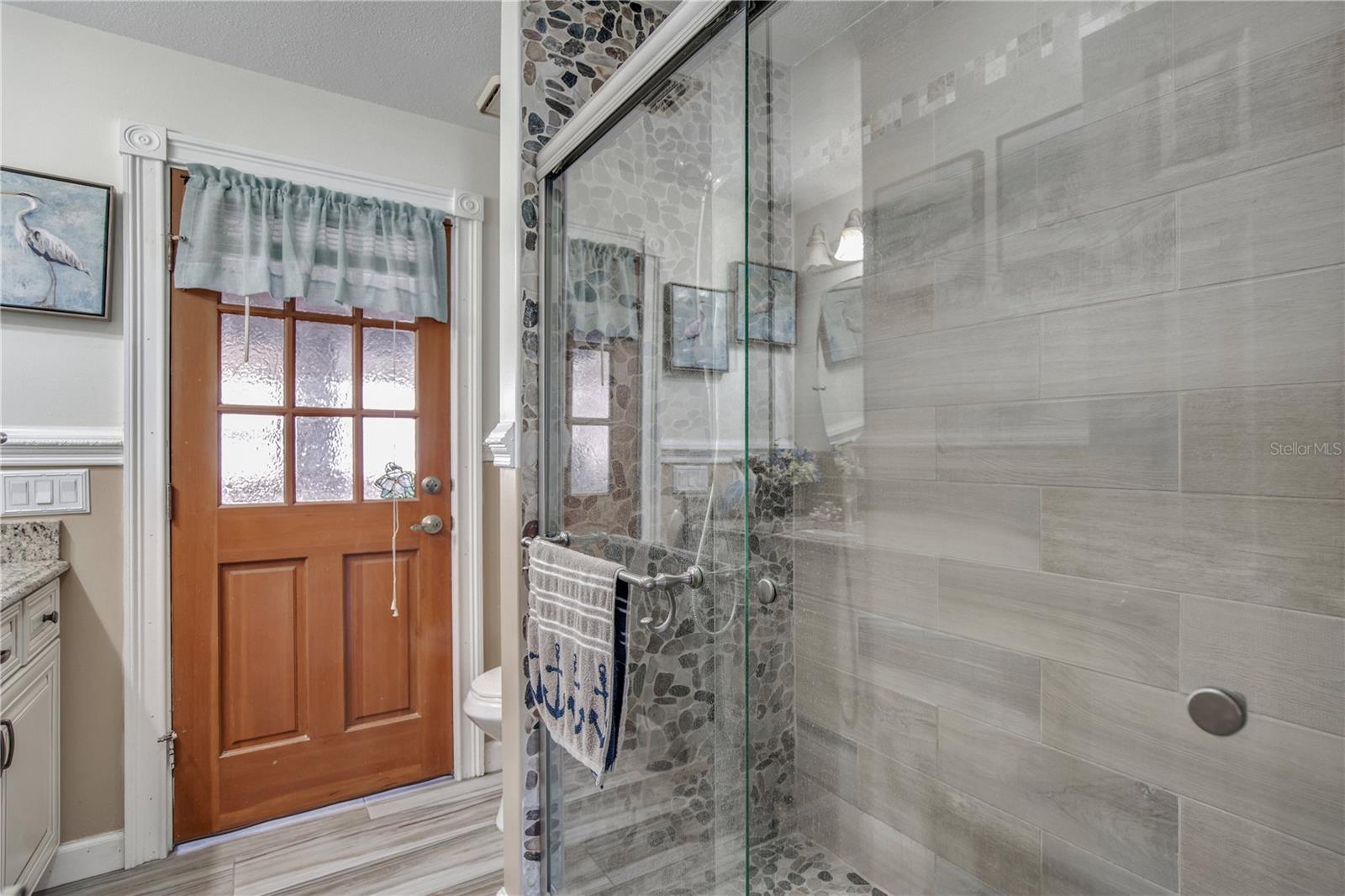 ROBERTS LT 12 BLK 23 ORANGE CITY - Residential