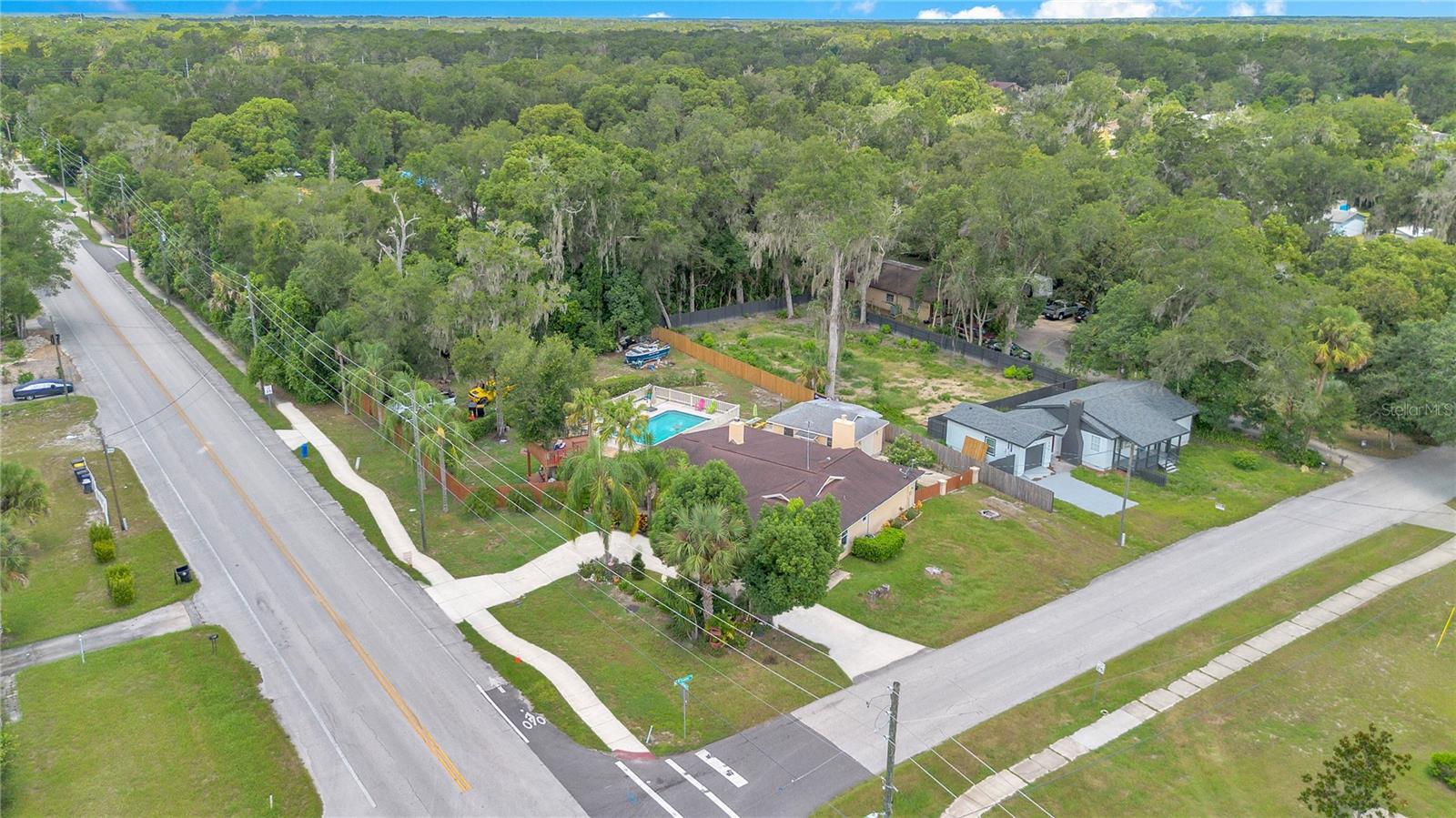 ROBERTS LT 12 BLK 23 ORANGE CITY - Residential