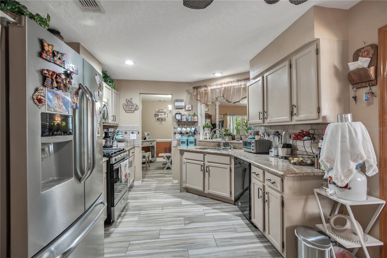 ROBERTS LT 12 BLK 23 ORANGE CITY - Residential