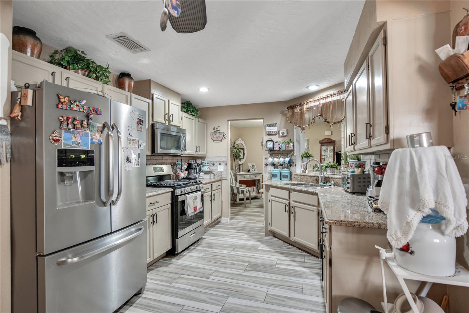 ROBERTS LT 12 BLK 23 ORANGE CITY - Residential