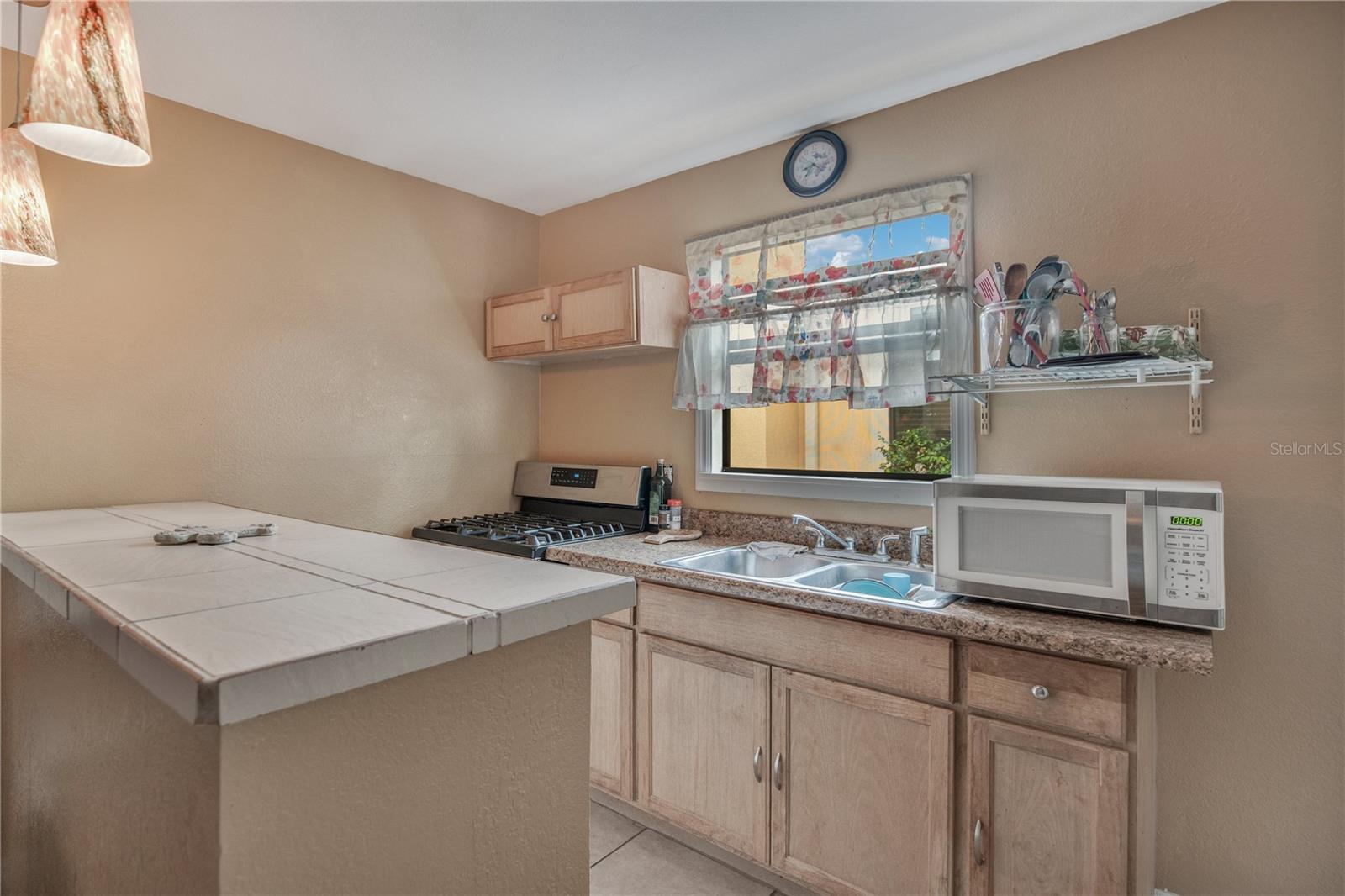 ROBERTS LT 12 BLK 23 ORANGE CITY - Residential