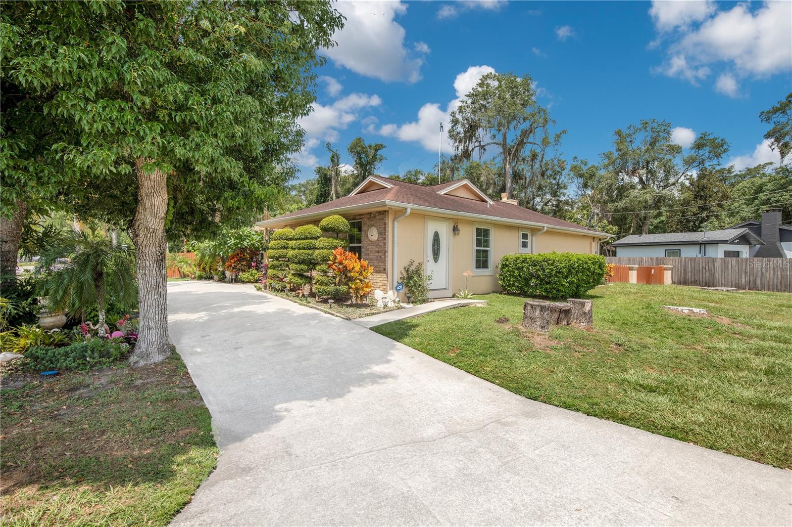 ROBERTS LT 12 BLK 23 ORANGE CITY - Residential