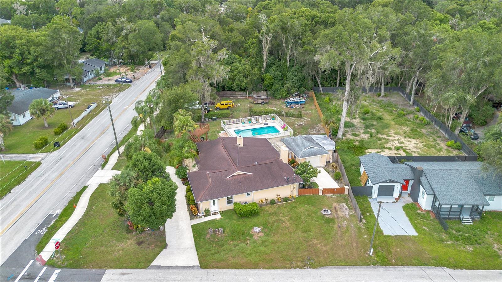 ROBERTS LT 12 BLK 23 ORANGE CITY - Residential