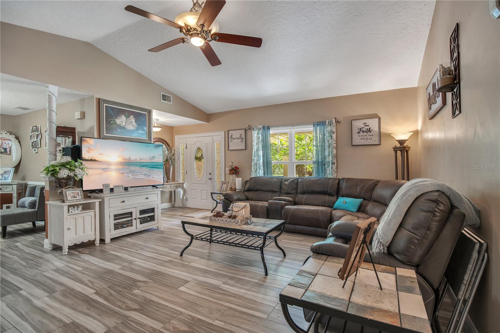 ROBERTS LT 12 BLK 23 ORANGE CITY - Residential