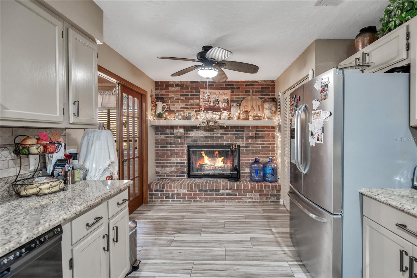 ROBERTS LT 12 BLK 23 ORANGE CITY - Residential