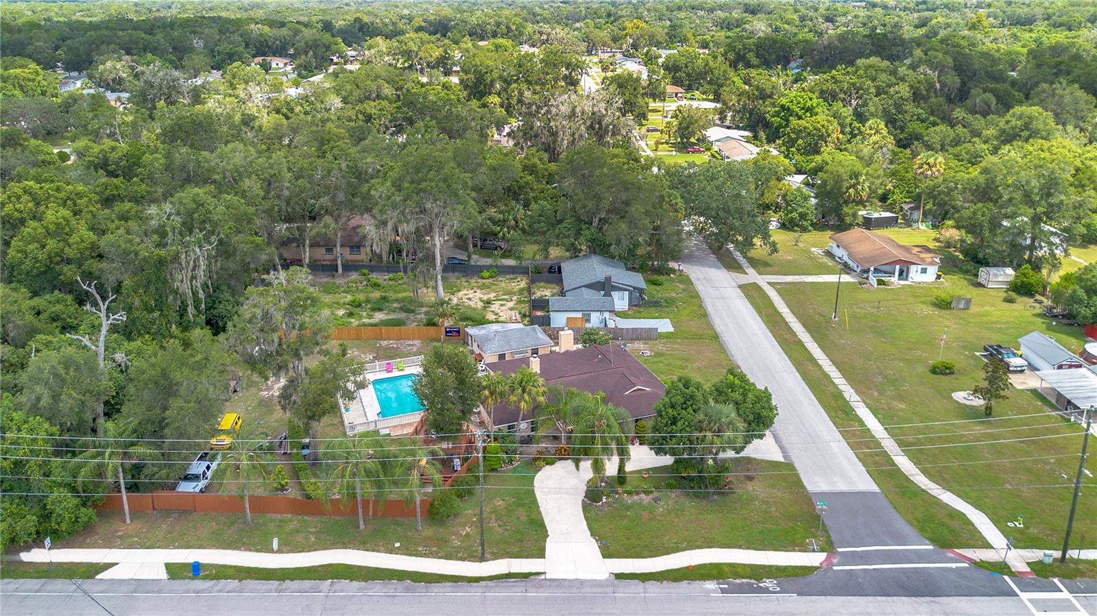 ROBERTS LT 12 BLK 23 ORANGE CITY - Residential