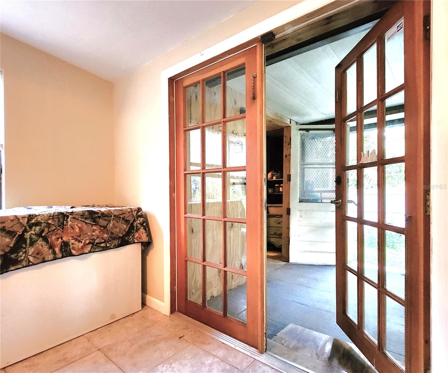 SULPHUR SPGS ADD - Residential