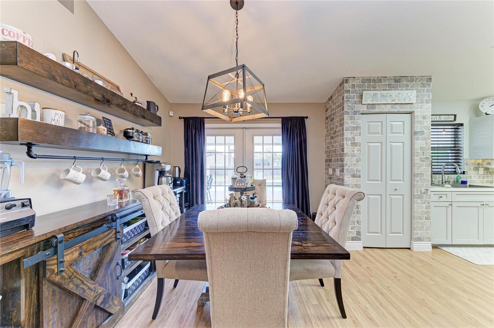 SADDLEHORN ESTATES - Residential