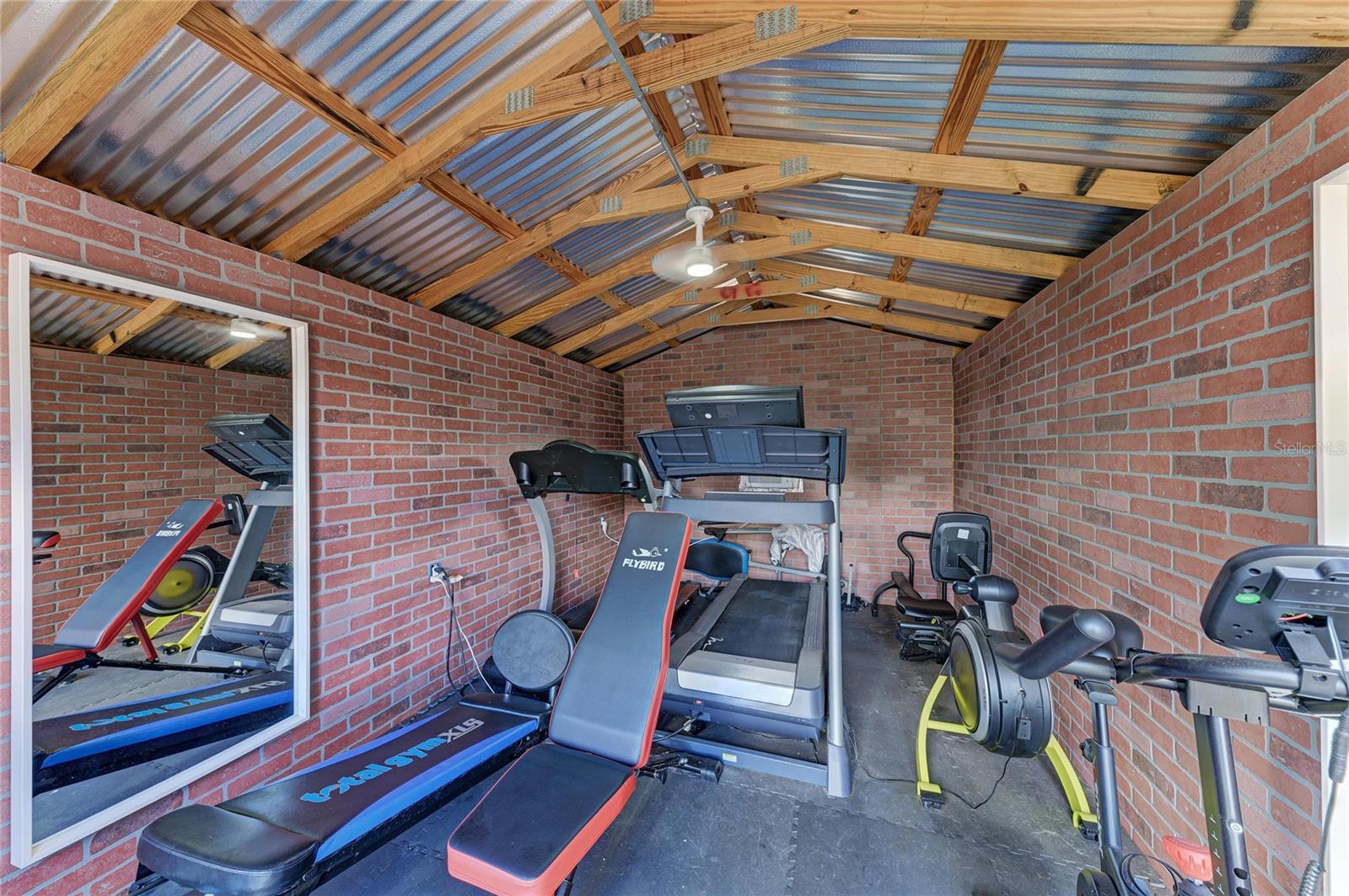 SADDLEHORN ESTATES - Residential