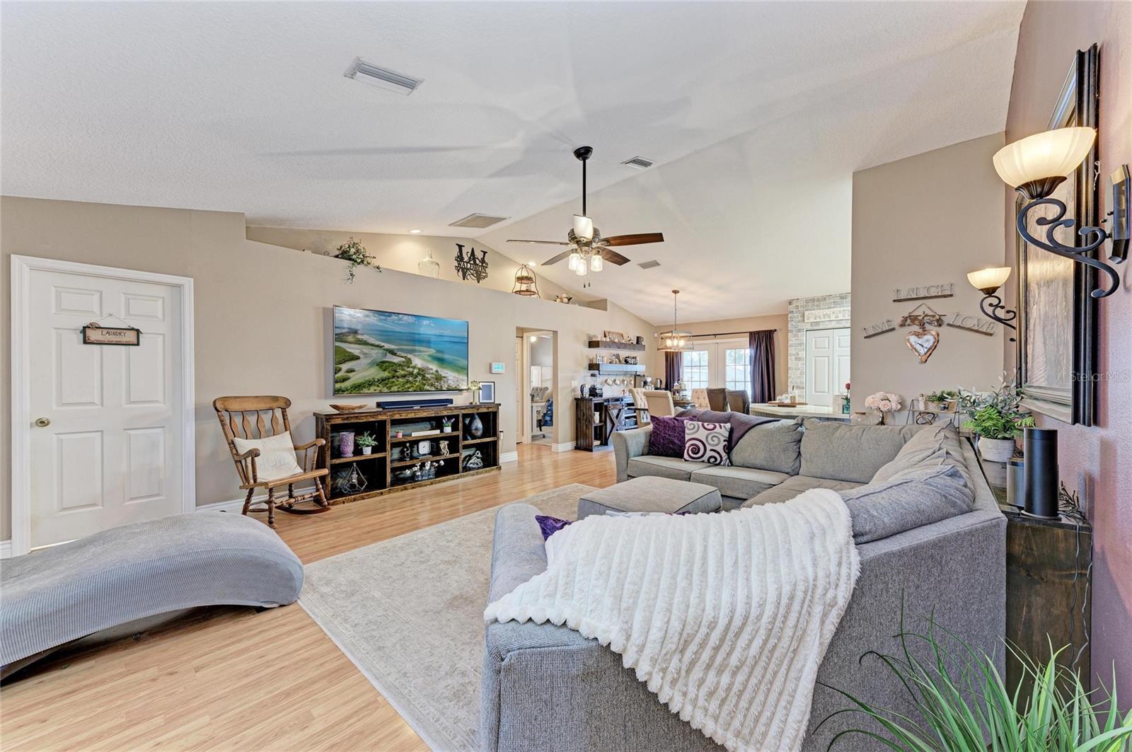 SADDLEHORN ESTATES - Residential