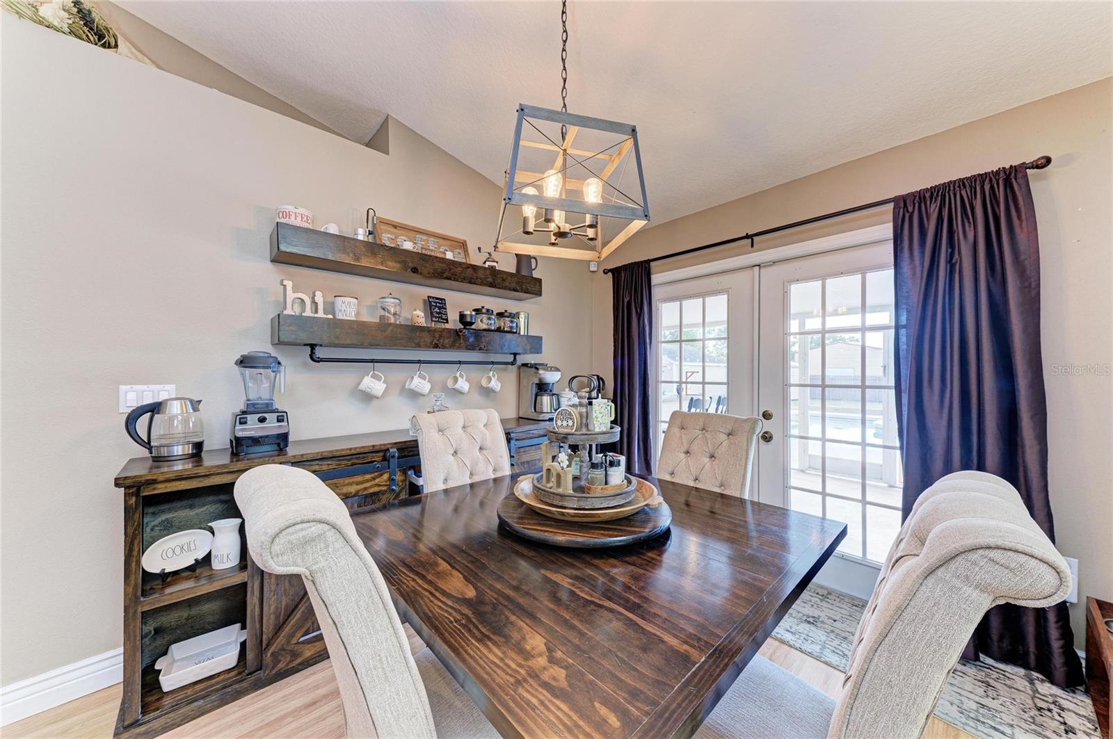 SADDLEHORN ESTATES - Residential