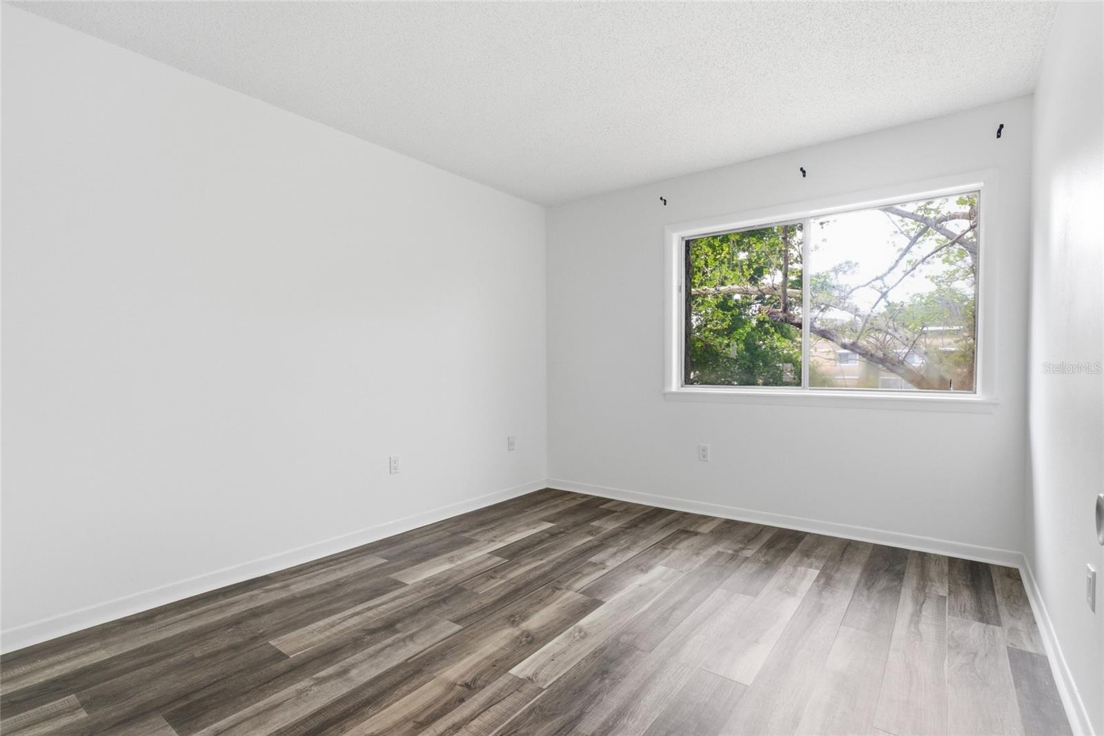 WINDHOVER CONDO - Residential