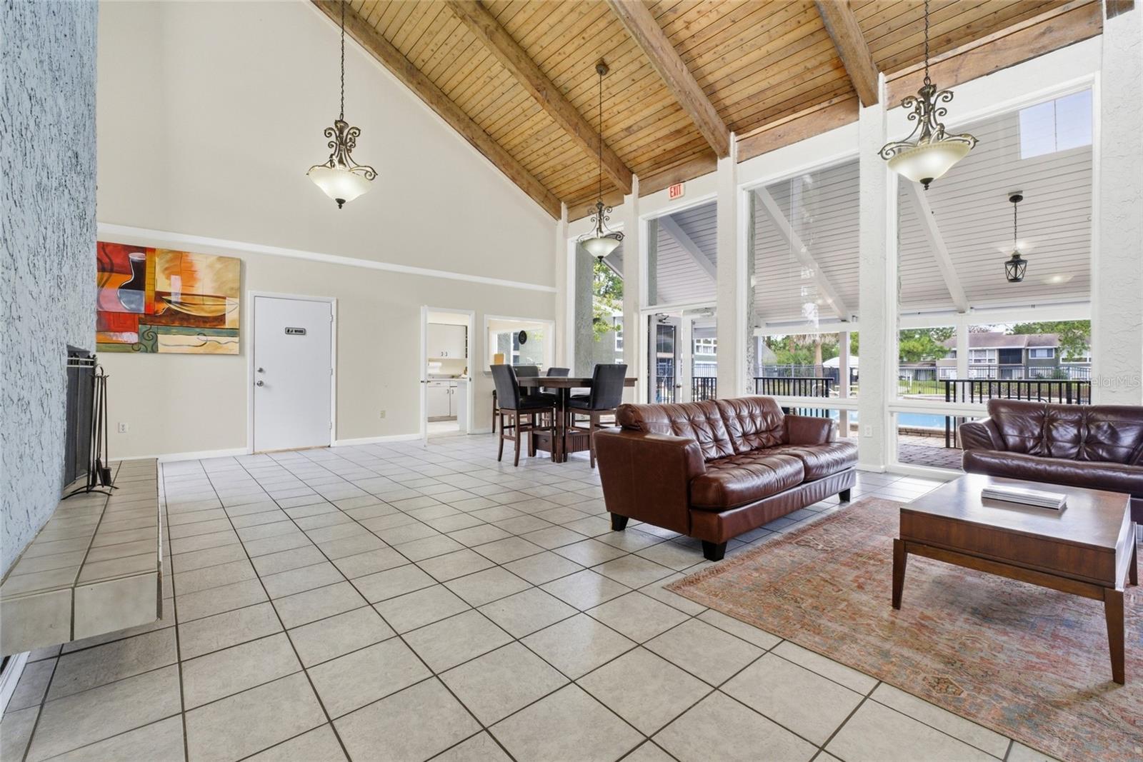 WINDHOVER CONDO - Residential