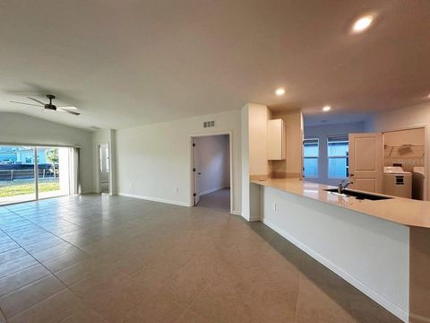 Tiny photo for 339 Puma Loop, Groveland, FL 34736 (MLS # S5145144)