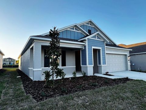 Photo of 339 Puma Loop, Groveland, FL 34736 (MLS # S5145144)