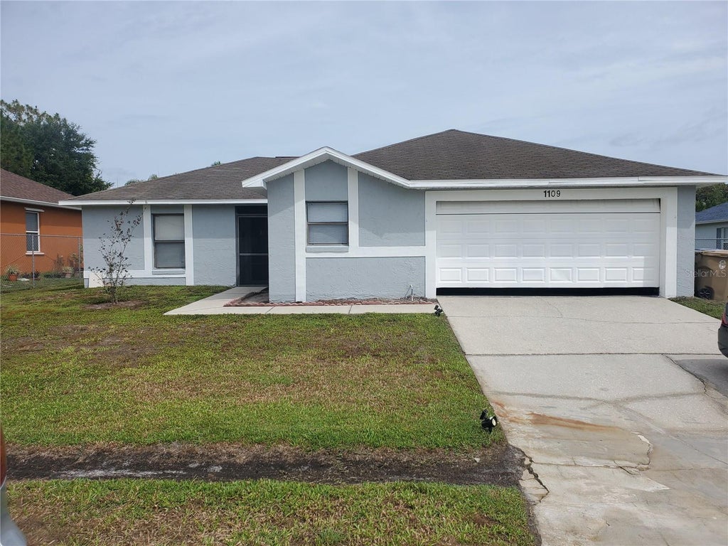 Photo of 1109 Dartford Drive, Kissimmee, FL 34758 (MLS # S5158511)