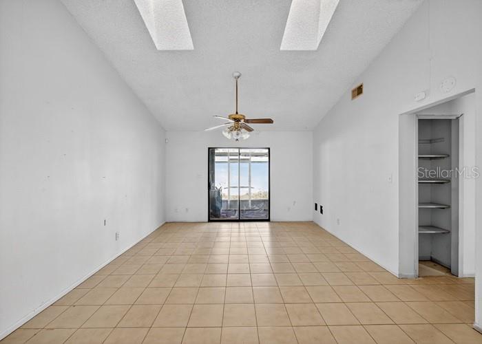 LONGWOOD - Residential