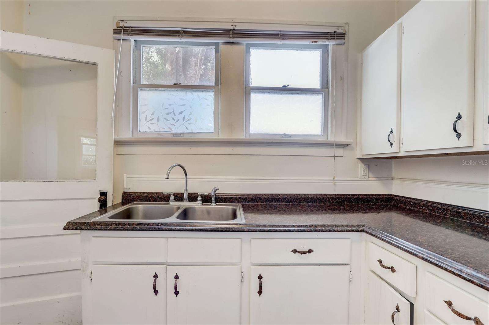 HIBISCUS COURT - Residential Income