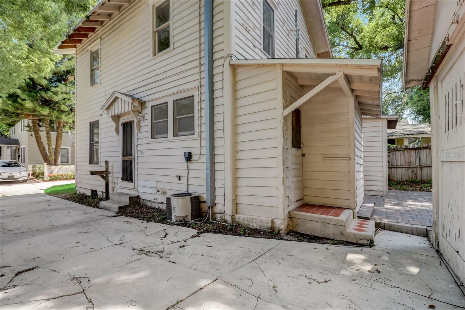 HIBISCUS COURT - Residential Income