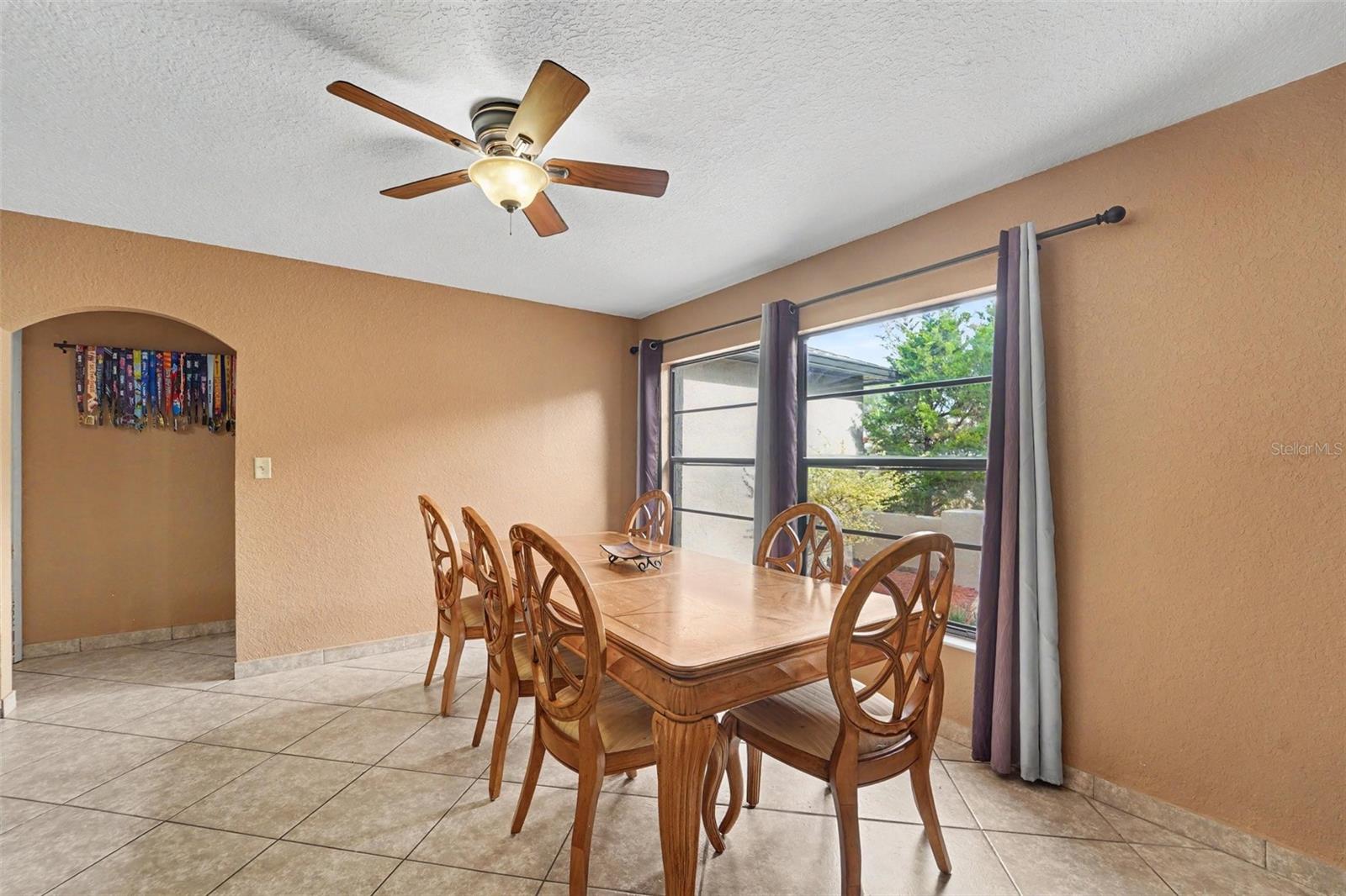 FOREST OAKS UNIT - Residential