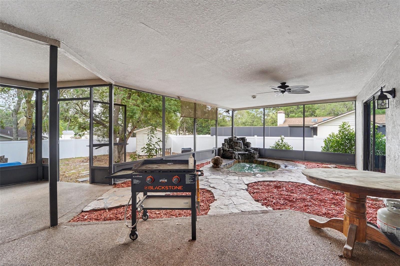 FOREST OAKS UNIT - Residential
