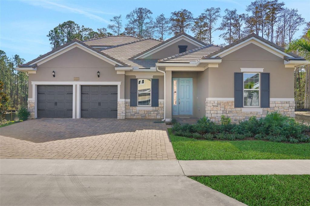 Photo of 14347 Crest Palm Avenue, Windermere, FL 34786 (MLS # G5094526)