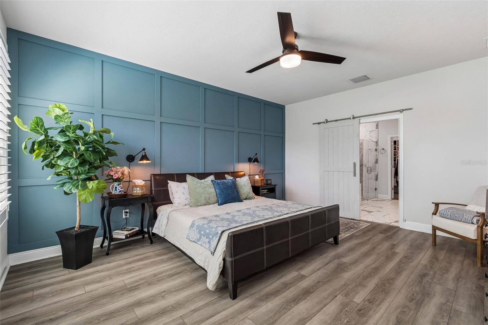 LAKESHORE OAKS SUB - Residential